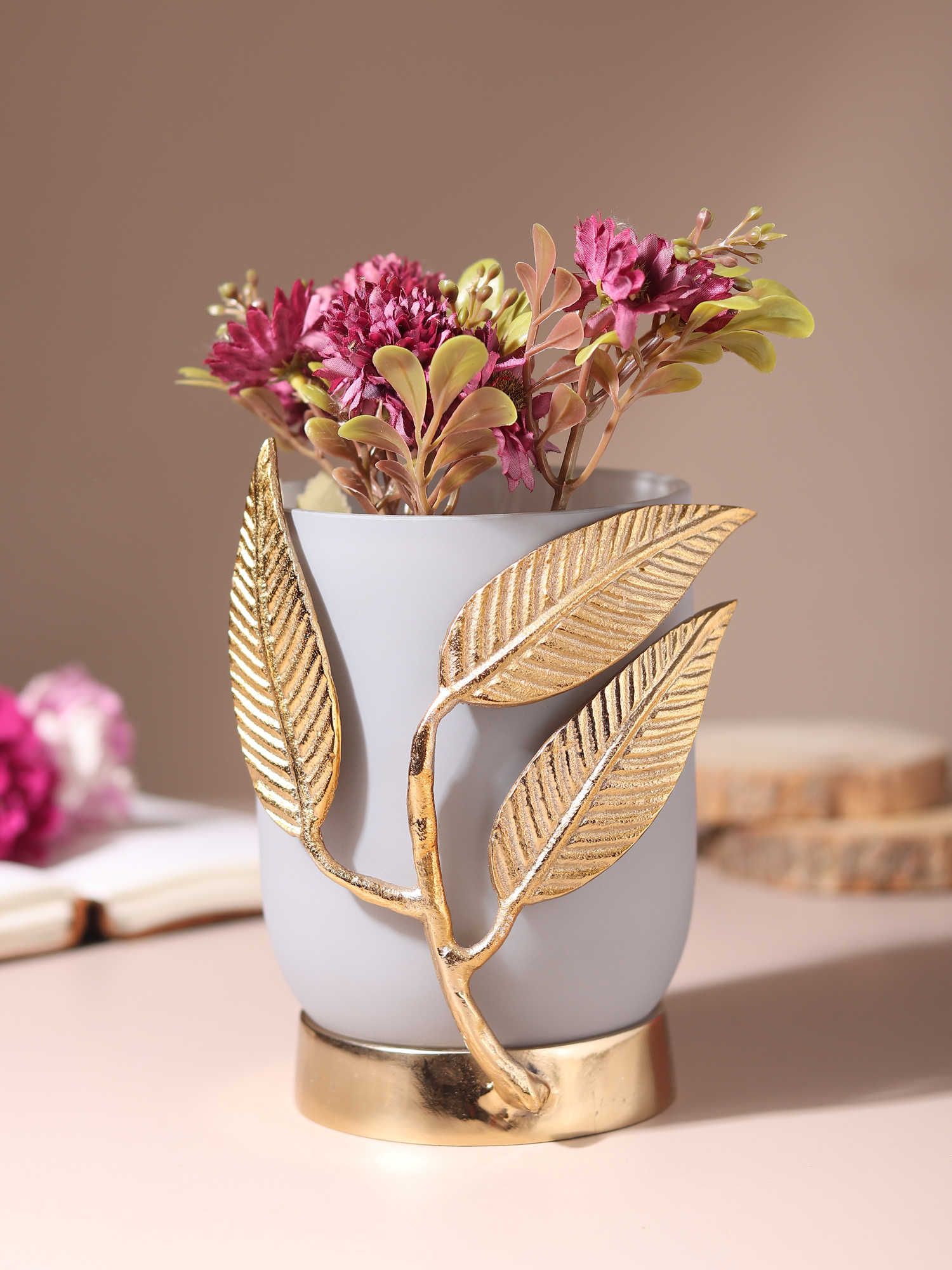 VersaLeaf Glass Vase and Candle Holder
