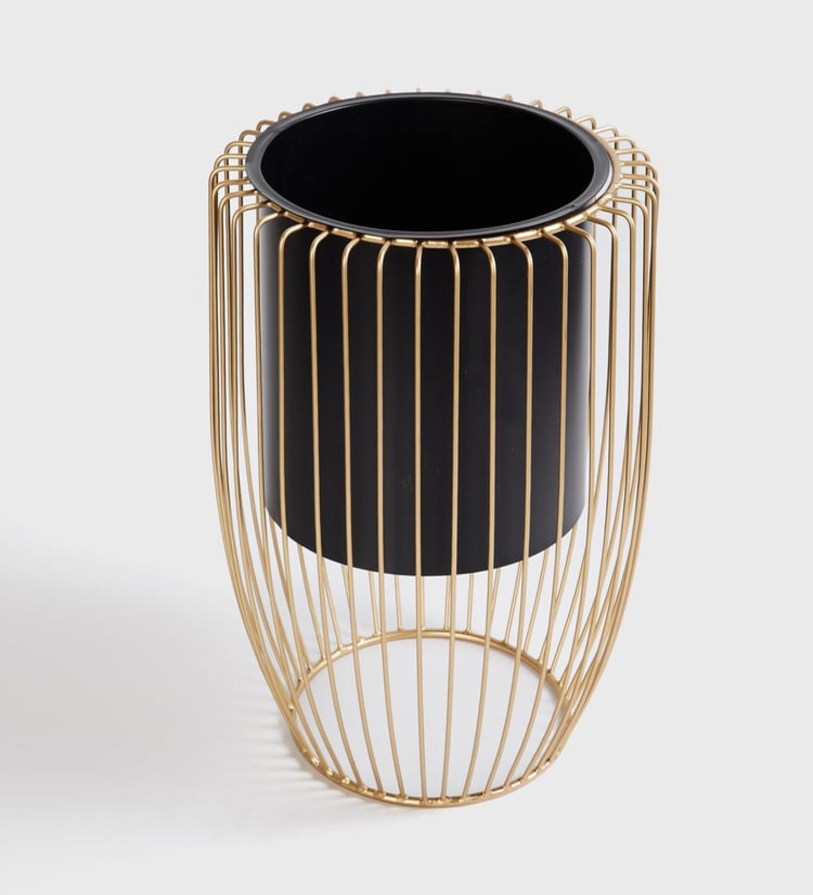 Black & Gold Decorative Floor Planter Pot with Stand Indoor Outdoor Plant Stand with Planter Pot Home & Décor,Black & Gold