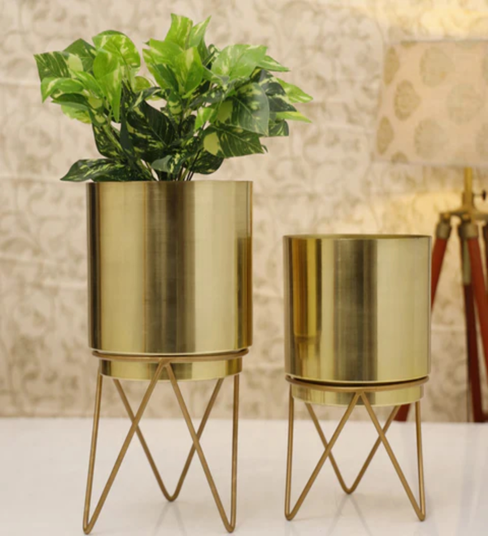Elle Antique Gold Metal Planter with Stand |Pack of 2  Planters for Living Room, Bedroom Decor (Gold Elle Antique)