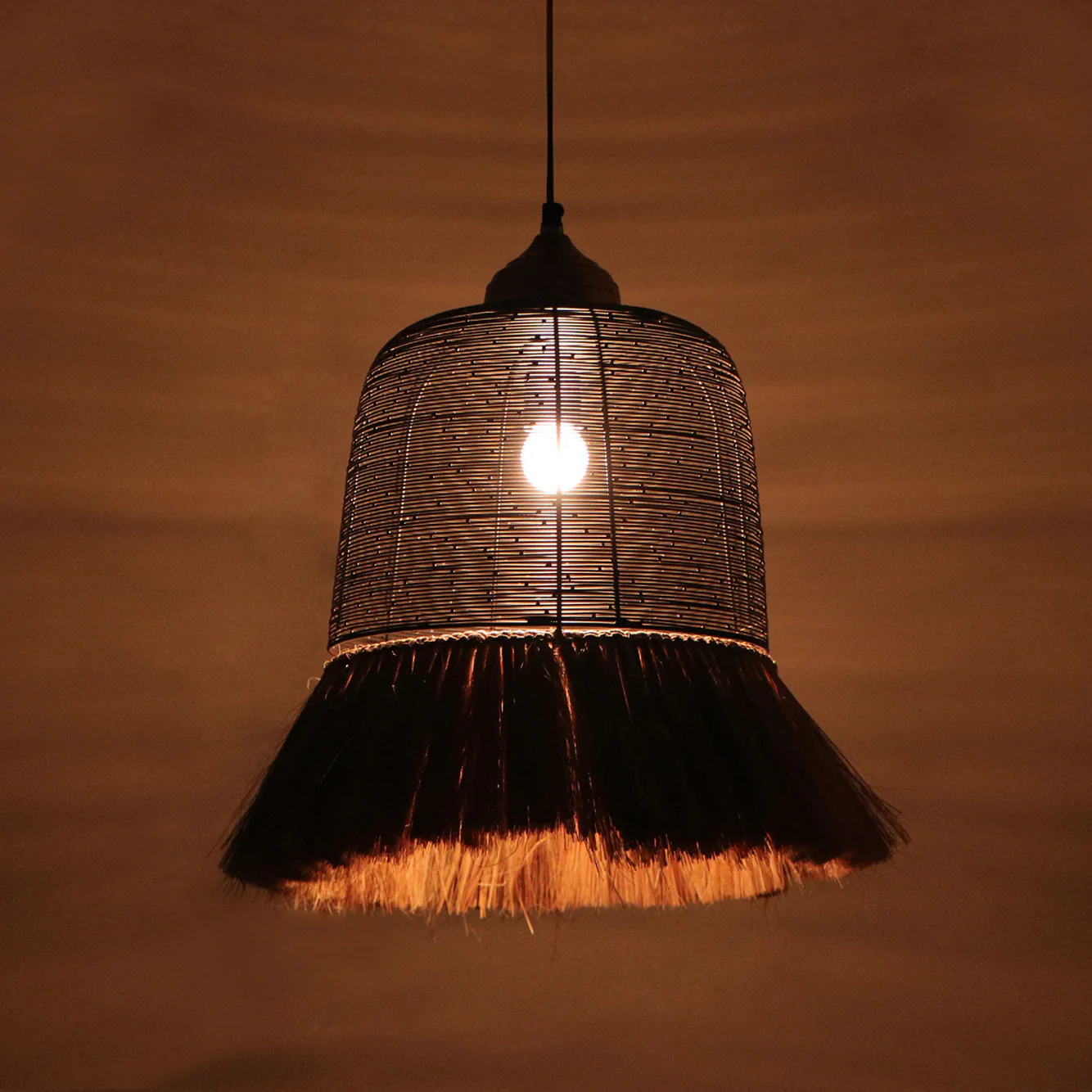 Parasole Long Hanging Elegant Iron Base & Eclectic Design