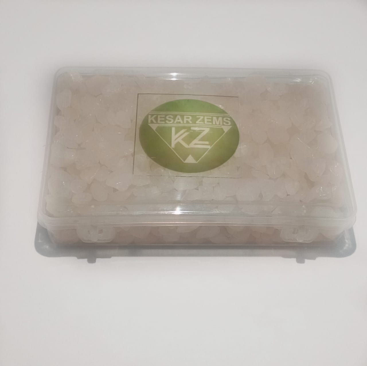 Natural Rose Quartz Stones Chip Pack Of 100 gm For Home Décor.