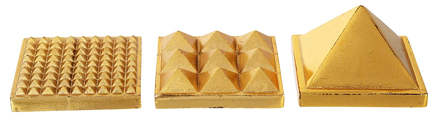 Zinc 3-Layer Wish Pyramid for showpiece (2.5 x 2.5 x 3 cm) Golden