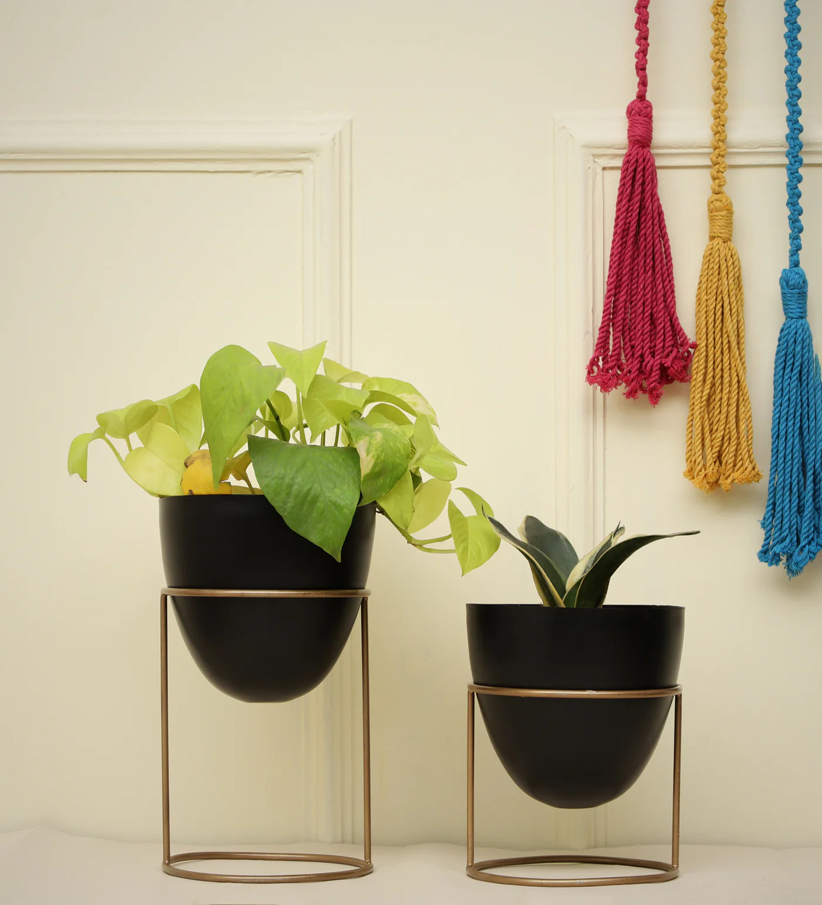 Metal Plant Pot with Stand | Flower Indoor Planter | Living Room Outdoor Garden | Office Desk Pot with Gold Metal Stand for Herbs Orchids Cacti Succulents,Set of 2