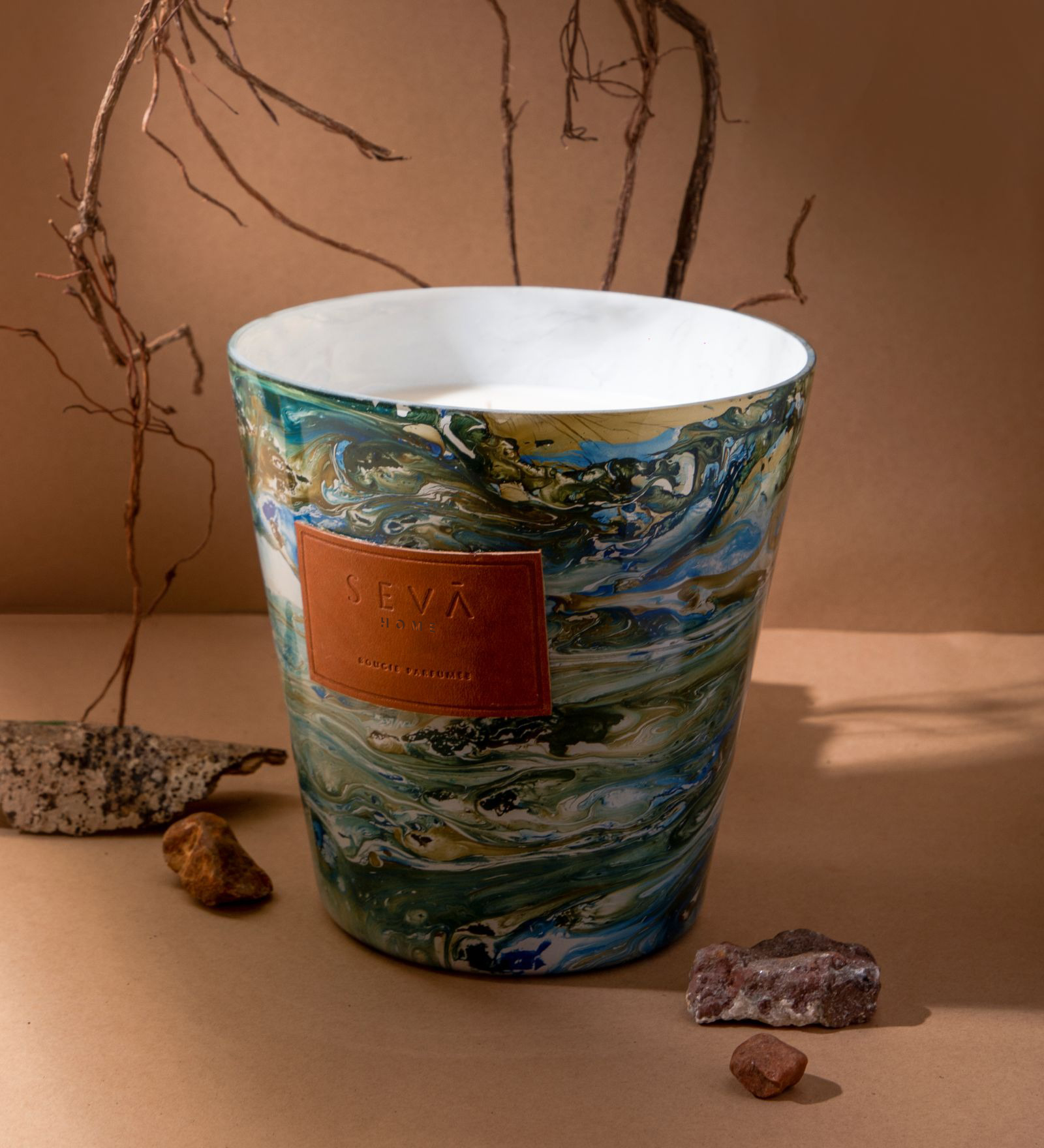 Avante Garde Aqua Candle – Grande Marble Glass Edition