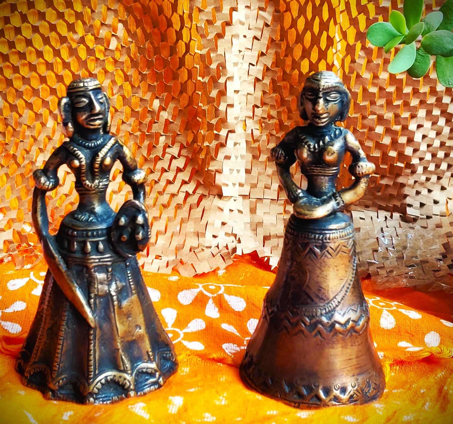 Brass Wisdom Bells: Symbolic Elegance and Spiritual Harmony