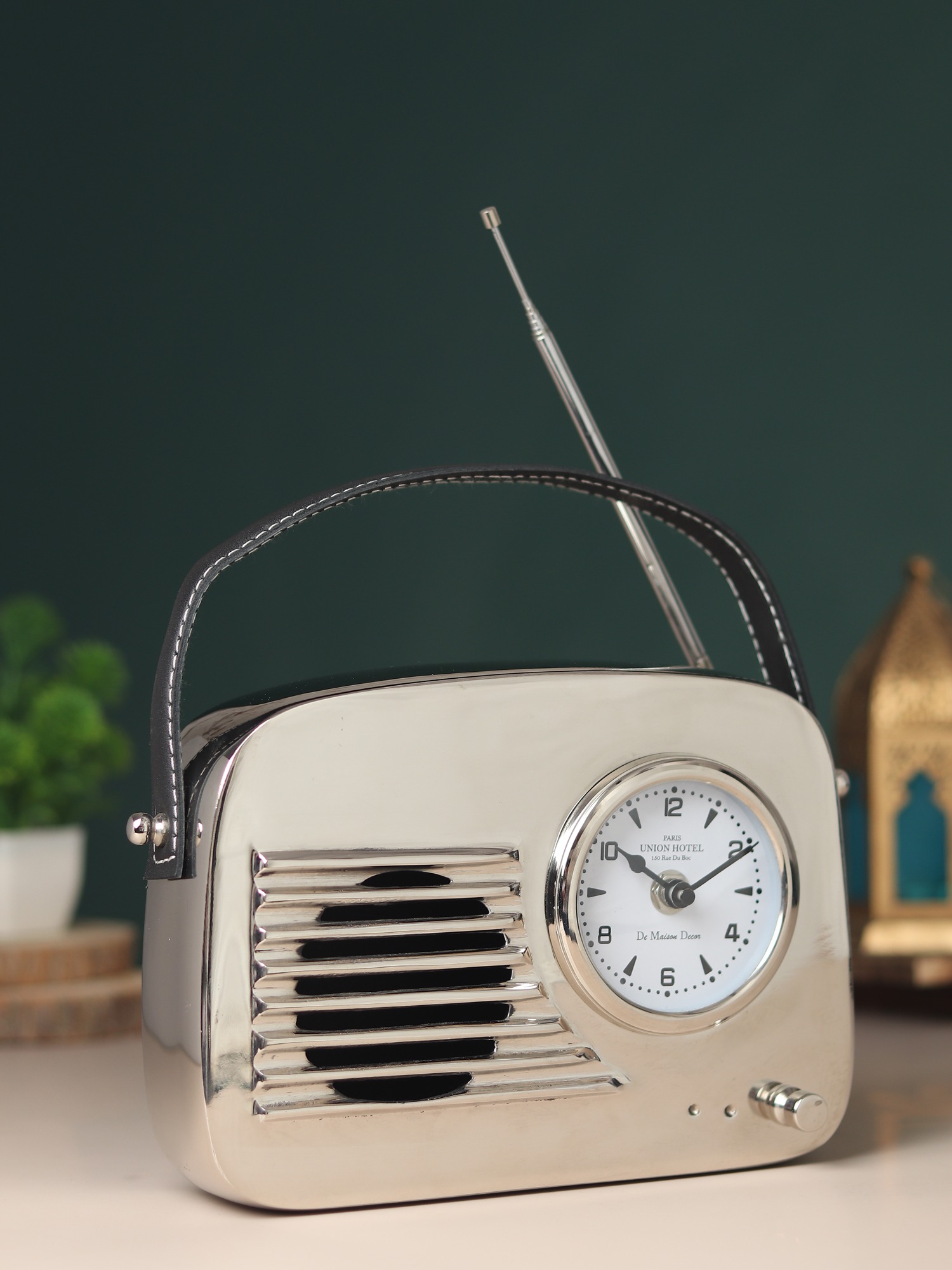 Melodic Memories Table Clock Silver,Gold